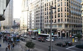 Room Gran Vía Apartments